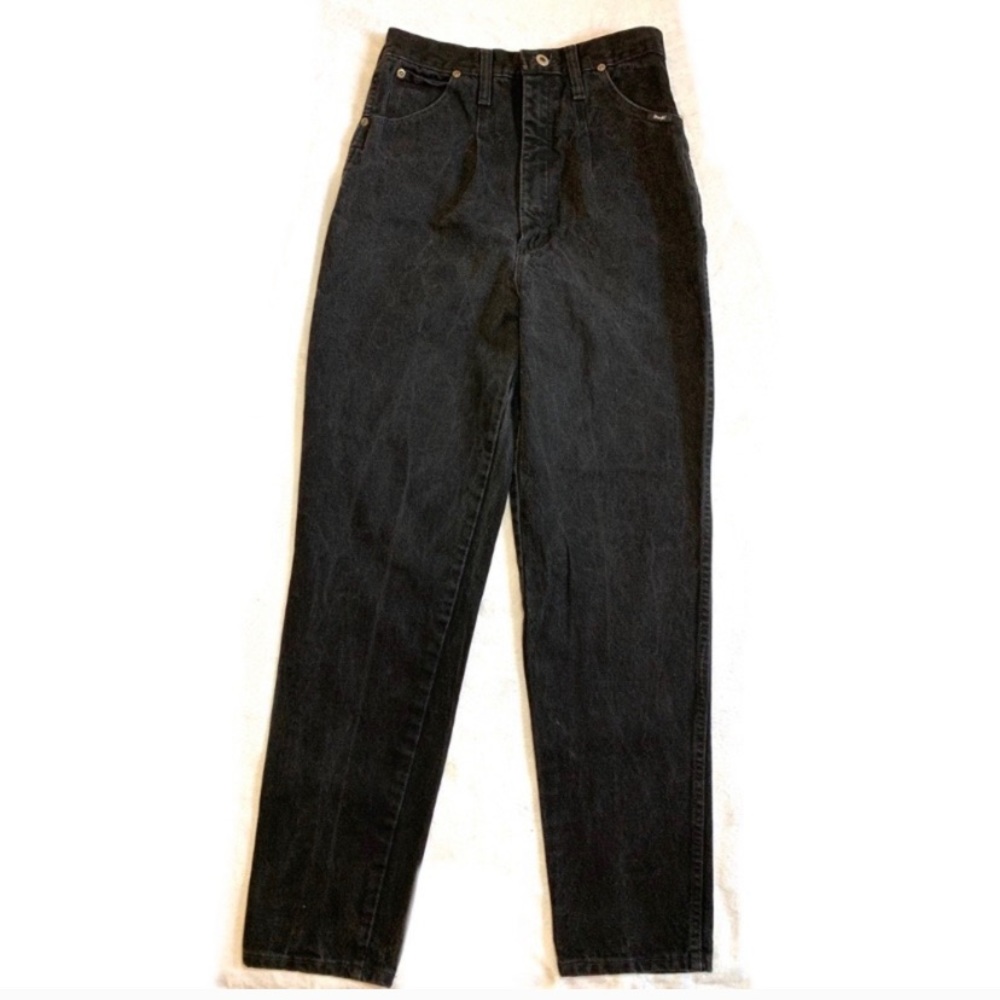 Black Wrangler Mom Jean
